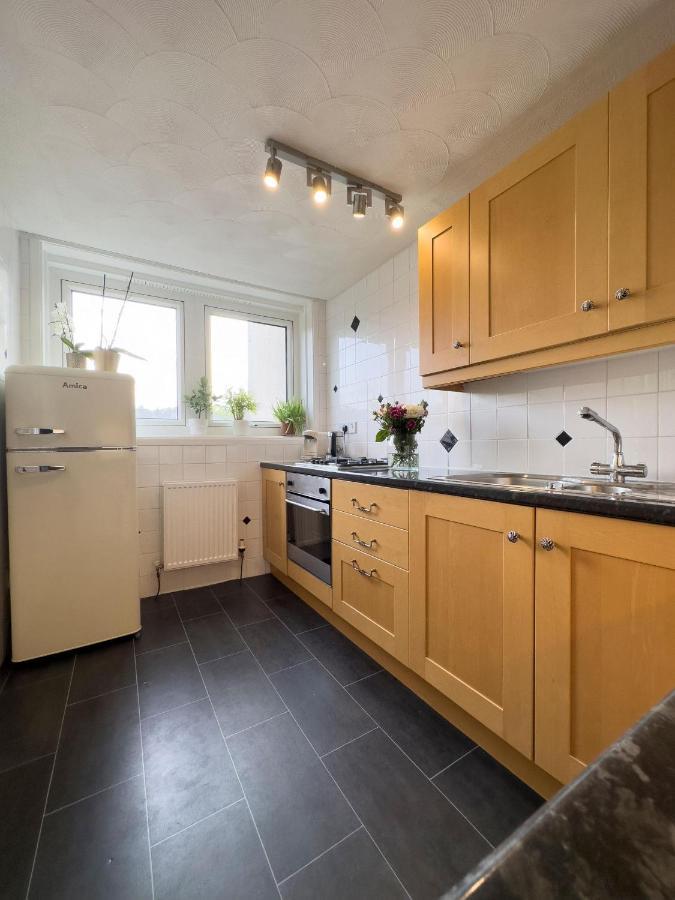 Scandi Style Apartment With Stunning Views リンリスゴー エクステリア 写真