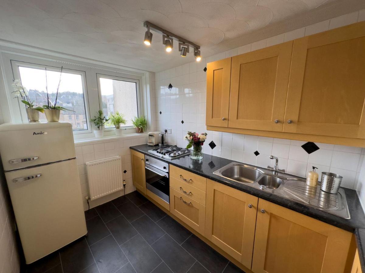 Scandi Style Apartment With Stunning Views リンリスゴー エクステリア 写真