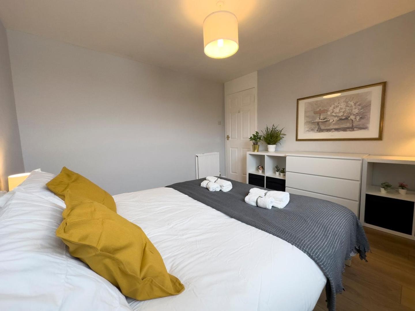 Scandi Style Apartment With Stunning Views リンリスゴー エクステリア 写真